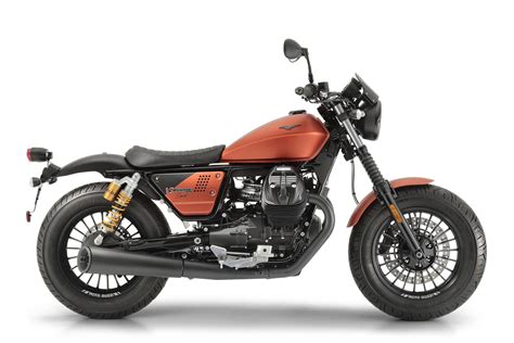 Moto Guzzi V9 Bobber Sport La Nuova Serie Speciale A Intermot