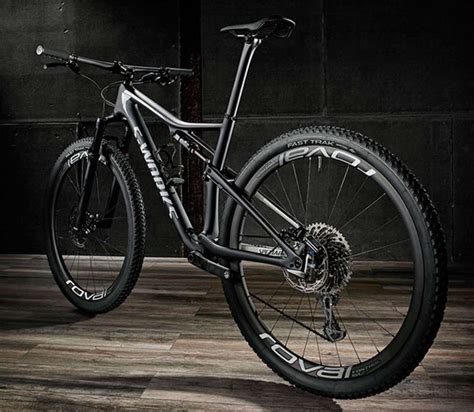 Peregrino cristiano Eliminar specialized epic s works 2018 peso Doncella Compositor ojo