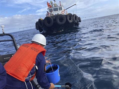 Philippine Oil Spill Threatens Marine Biodiversity Center — Benarnews