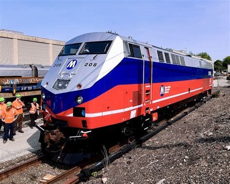 Metro North Releases First Heritage Unit Honoring Th Anniversary