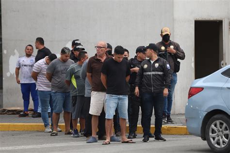 A Punta De Plomo Le Terminaron La Fiesta A Dos Hermanos En Guayaquil