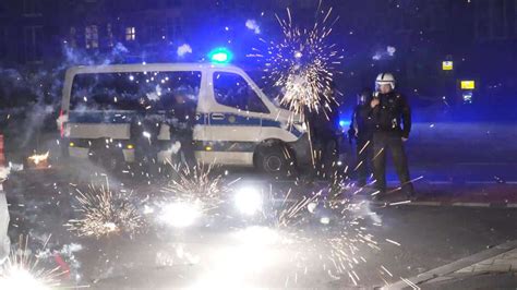 Aggressionen Gegen Ber Einsatzkr Ften Nehmen In Hattersheim Zu