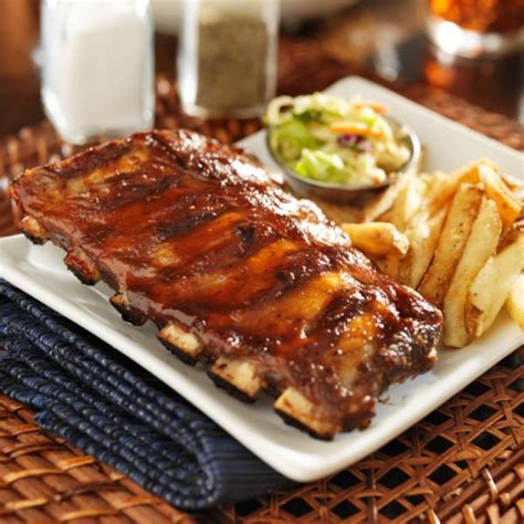 Cómo hacer costillas de cerdo en el horno