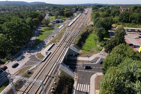 Przebudowany wiadukt kolejowy nad ul Sienną w Chrzanowie PLK