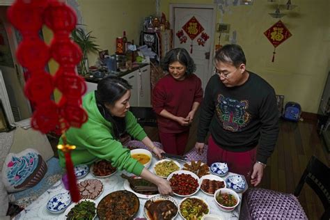 China Comemora Chegada De O Ano Do Coelho Entenda O Ano Novo