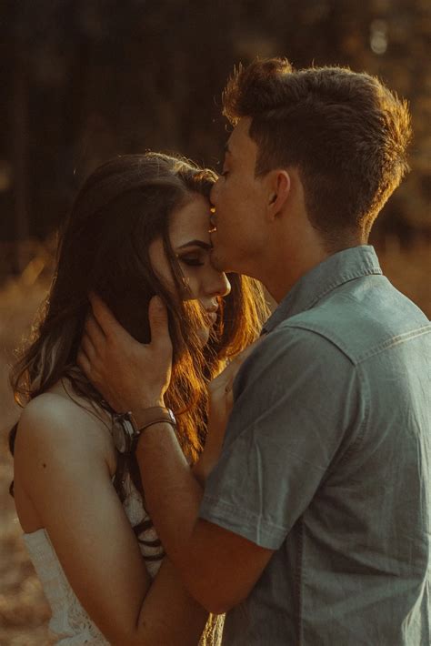 Flirty Memes For Her: The Definitive Guide For 2024 (And Beyond) Image 19
