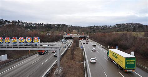 A81 Engelbergtunnel Bei Leonberg Wegen Sanierung Gesperrt STIMME De