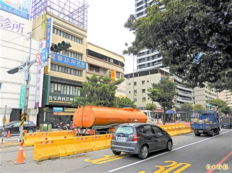 高雄輕軌大順路段施工 首日車流正常 生活 自由時報電子報