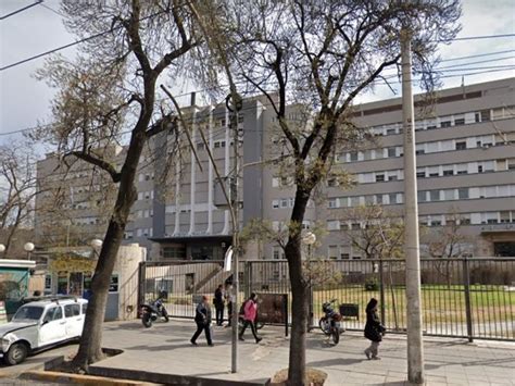 Otra Provincia Empieza A Cobrarles La Atención Médica A Los Extranjeros