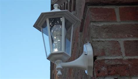 Outdoor Motion Sensor Lighting to Protect Your Home