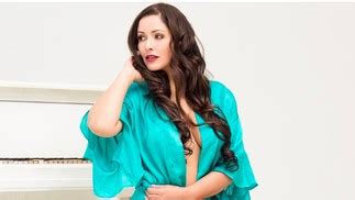 Nana Gouvea Posa De Lingerie E Recebe Elogios Nas Redes GQ GQ