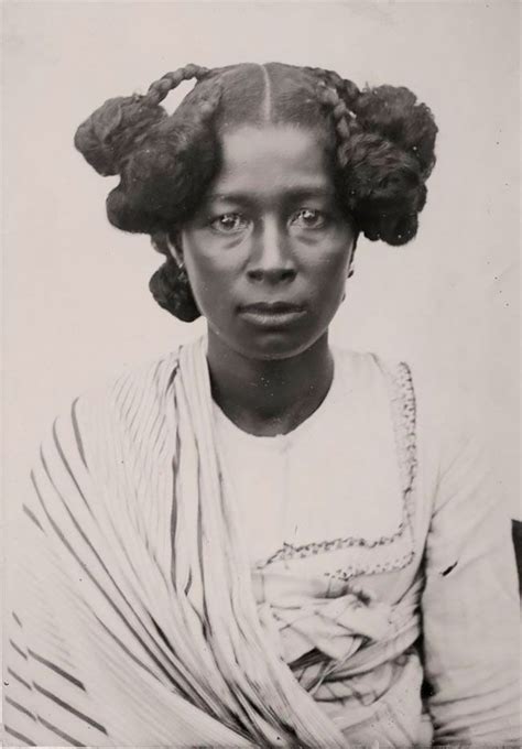 Vintage Photos Of Madagascan Women Showcasing Their Beautiful