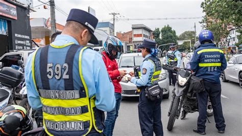 Pico y placa 24 de abril de 2023 en el Valle de Aburrá