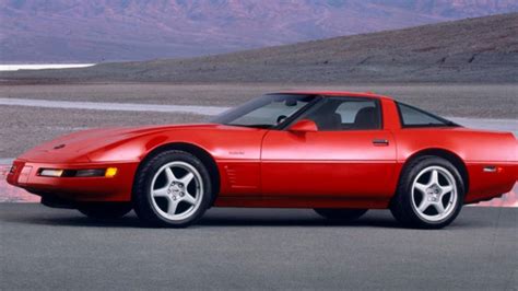 Top 13 Manual Muscle Cars Of The 80s The Bearded Bunch