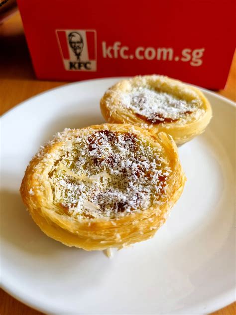 Kfcs Ondeh Ondeh Egg Tart Taste Test Nice Or Not 8days