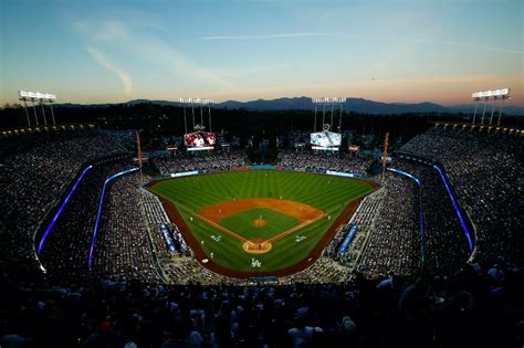 Dodger Stadium Luce Inundado Por El Hurac N Hilary