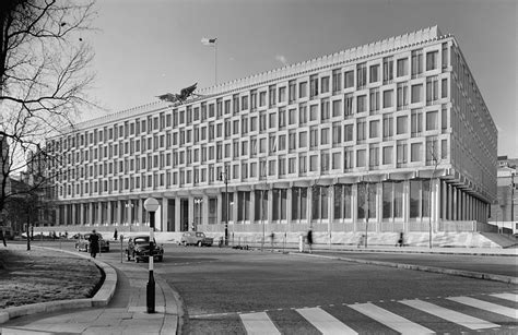 Us Embassy Building In Grosvenor Square Set To Become A Hotel The Spaces