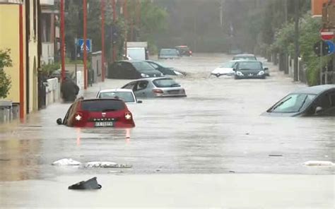 Najveće poplave u posljednjih 100 godina u Italiji BN