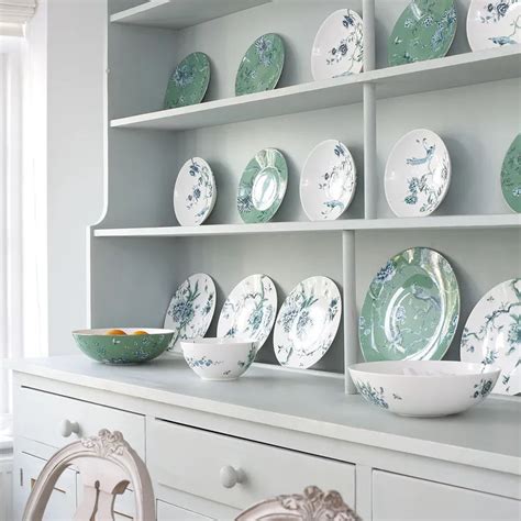 Plate display ideas – how to turn your crockery into a wall decoration