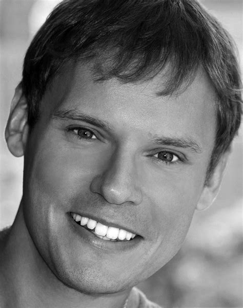 Tom Rhoads (Performer) | Playbill