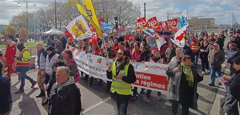 Photos R Forme Des Retraites Malgr Une Baisse Des Manifestants En