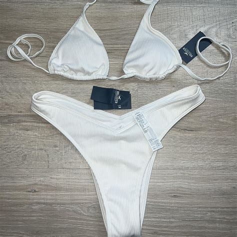 Hollister Bikini Set NWT Top Is Small And Bottom Is Depop