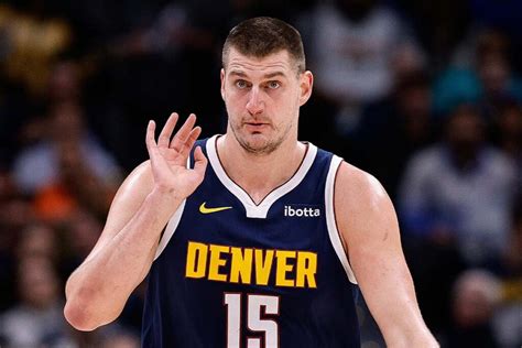 Nba Jokic Brilha Nuggets Vencem E Spurs Atingem 3ª Pior Marca Da História Quinto Quarto