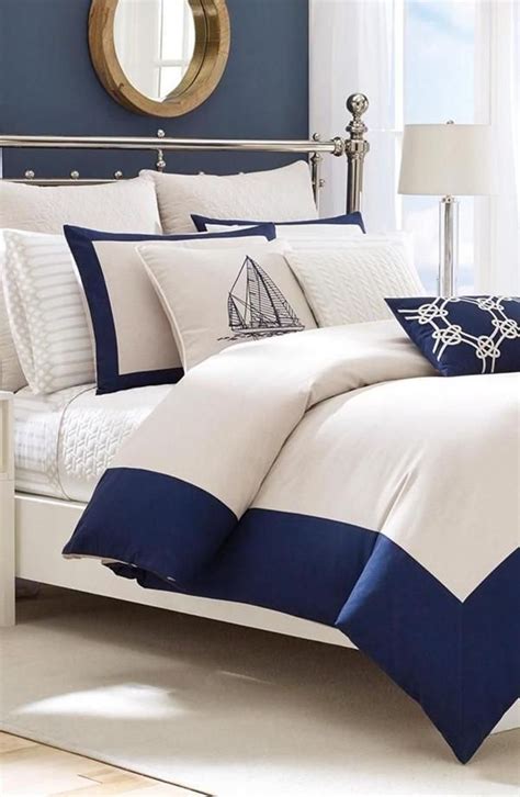 30+ White Bedding With Navy Accents – DECOOMO