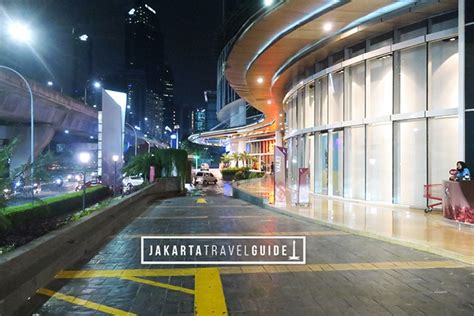 Shopping at Kuningan City Mall in Jakarta - Jakarta Travel Guide