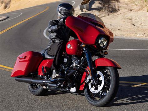 New 2022 Harley Davidson Street Glide® Special Midnight Crimson Vivid