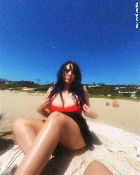 Emlyn Emlynerin Nude OnlyFans Leaks Fappening FappeningBook