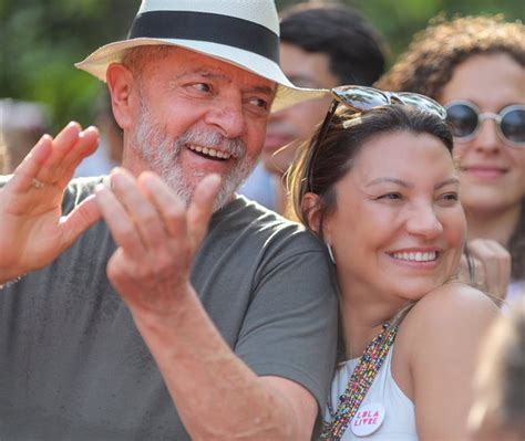 Casamento de Lula Janja divide agenda do presidenciável petista