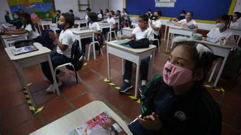 De La Virtualidad A La Presencialidad Así Fue El Retorno A Clase Universidad De Bogotá Jorge