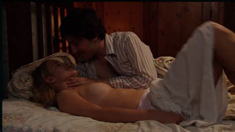 Naked Capucine Delaby In Un Souvenir