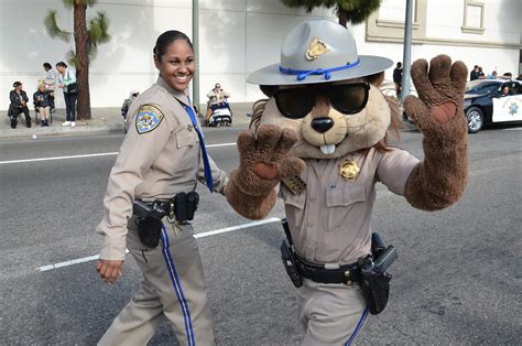 California Highway Patrol Chp Officer And Chipper Navymailman Flickr