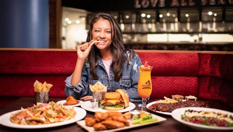 Hoje Inauguração Do Hard Rock Cafe Em Florianópolis