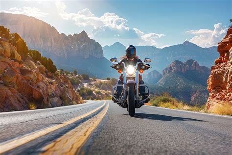 Planifier road trip à moto guide et astuces