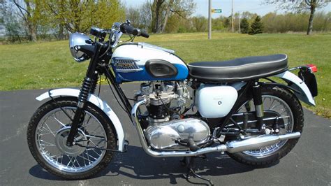 1960 Triumph Bonneville at Chicago Motorcycles 2016 as S55 - Mecum Auctions