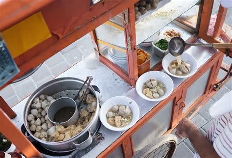 Usaha Warung Bakso Dengan Modal Kecil Namun Untung Besar