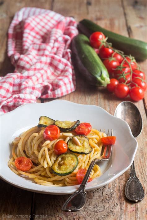 Pasta Con Zucchine E Pomodorini Primo Piatto Cremoso Facilissimo