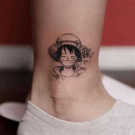 Bosuercodanime Kartun Stiker Tato One Piece Topi Jerami Luffy Tahan