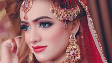 Barat Look Bridal Makeup Tutorial Farahs Beauty Salon YouTube