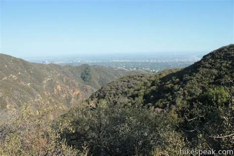 Temescal Canyon Trail | Los Angeles | Hikespeak.com