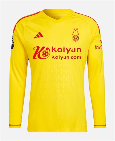 Nottingham Forest Gk Away Kit