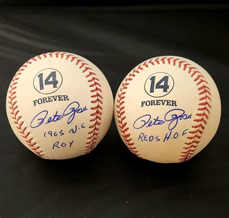 Pete Rose Autographed Commemorative Baseball