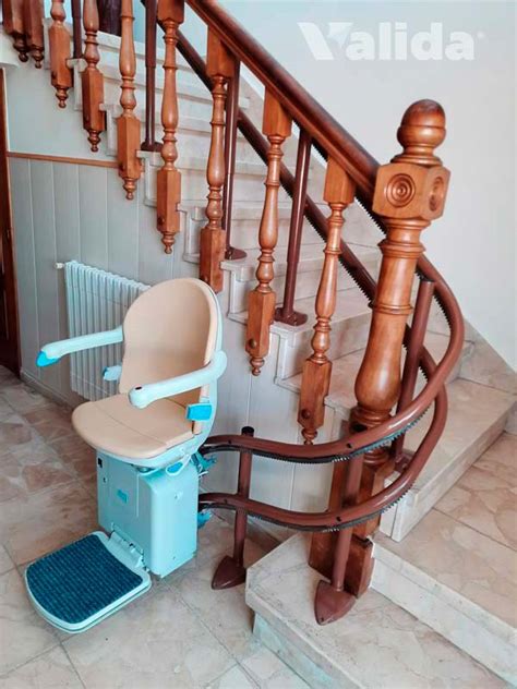 Silla Para Las Escaleras SOCIUS En Casa Particular De Pontevedra