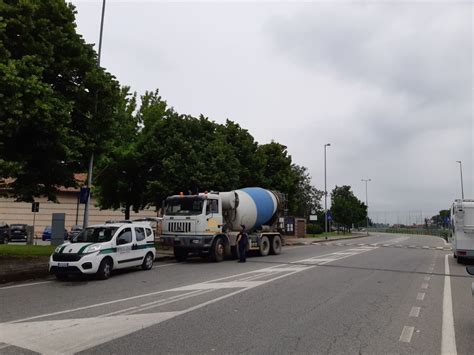 Borgaro Dal Luglio Stop Ai Mezzi Pesanti In Via Italia E Nelle Vie