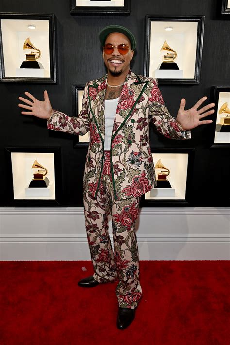 Grammys 2023 Red Carpet: Looks and Arrivals (Photos) – The Hollywood ...