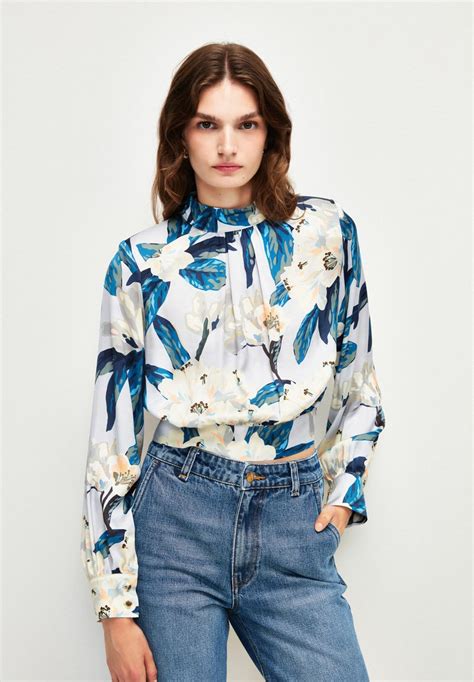 Adl Back Tied Patterned Blouse Printed Blue Bleu Zalando Fr