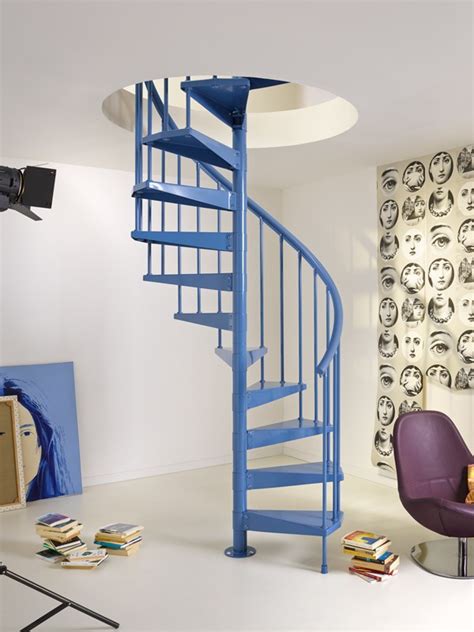 Ideas Para Decorar Tu Casa Con Una Escalera De Caracol